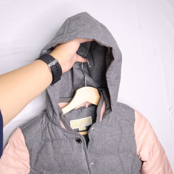 Michael Kors kids puffer hooded jacket girls size 6 pink/gray pre-owned - Picture 10 of 10